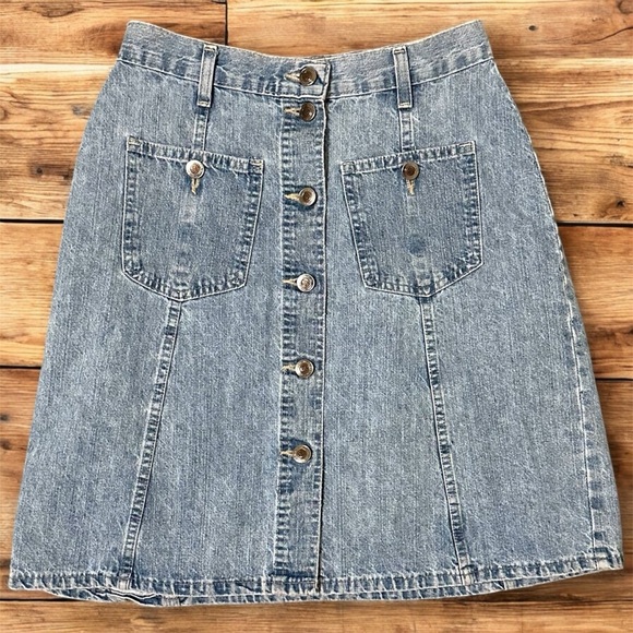 St. John's Bay Dresses & Skirts - Vintage St. John’s Bay 90’s Denim Button-Front Skirt High Rise Light Wash SZ 27”
